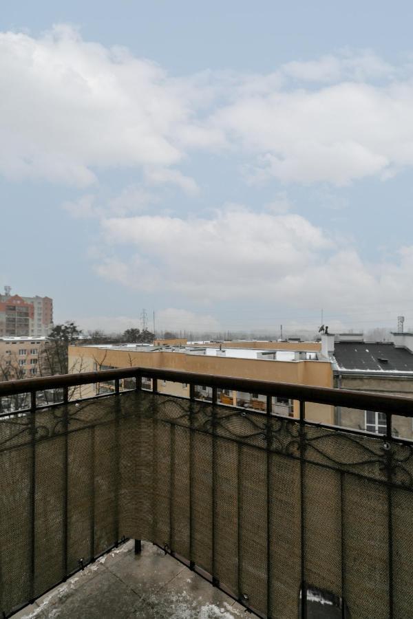Wola Apartment With Balcony & Close To Metro By Noclegi Renters Warszawa Zewnętrze zdjęcie